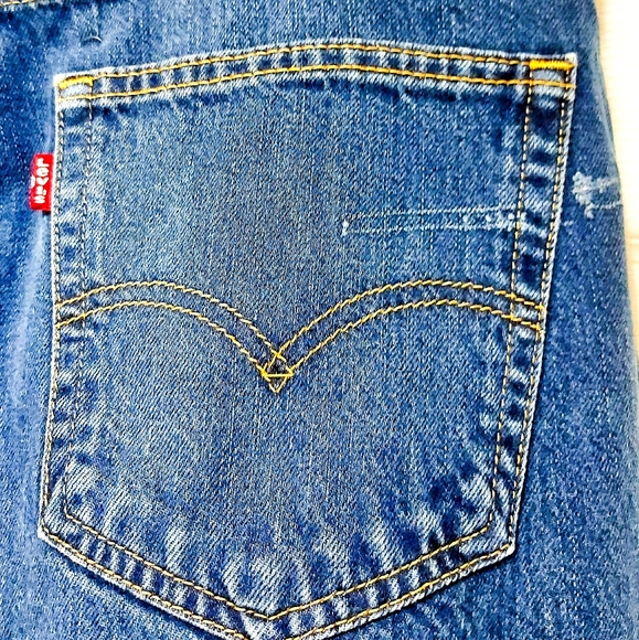 Levi's Slim Fit Jeans - Picture 7 of 7